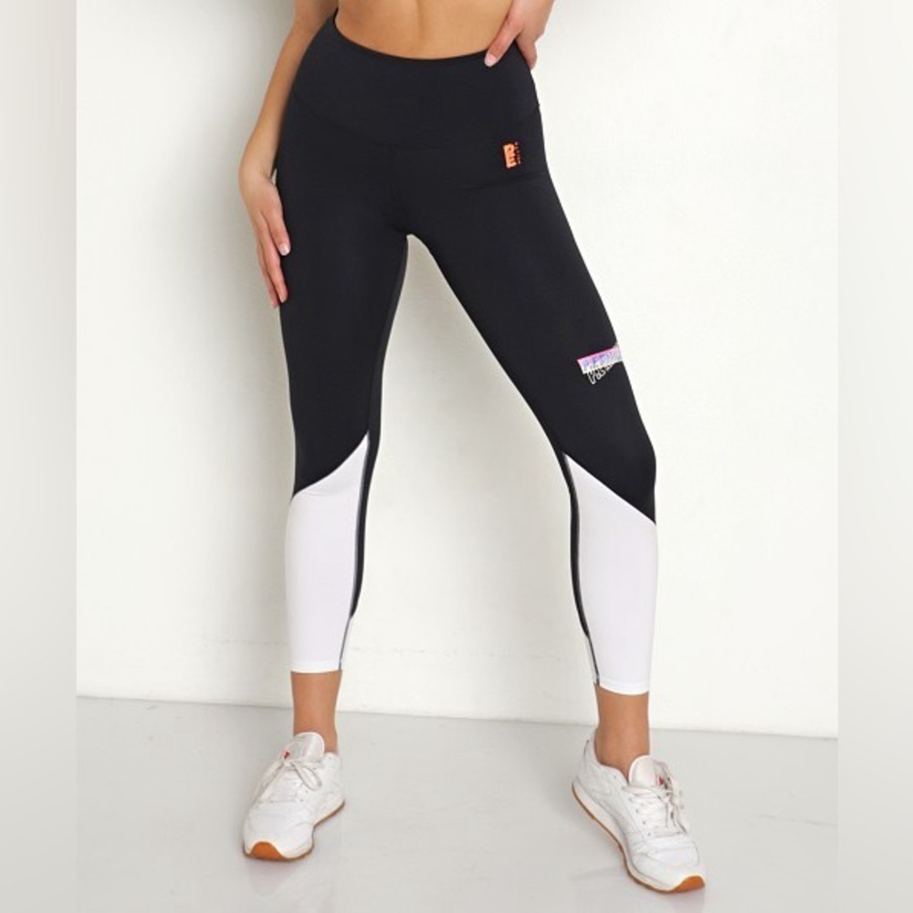 NWOT P.E NATION Half Volley Legging Black Workout Activewear Women’s Size Small